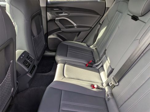 New 2025 Audi Q5 2.0T Premium Plus image 29