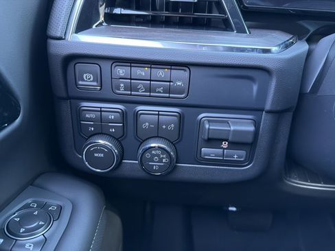 New 2026 Chevrolet Tahoe Premier w/ Sun And Tow Package image 15