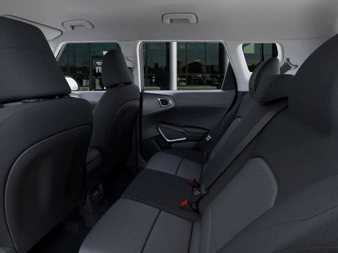 New 2025 Kia Soul S image 18