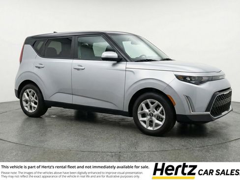 Used 2025 Kia Soul LX w/ LX Technology Package image 1