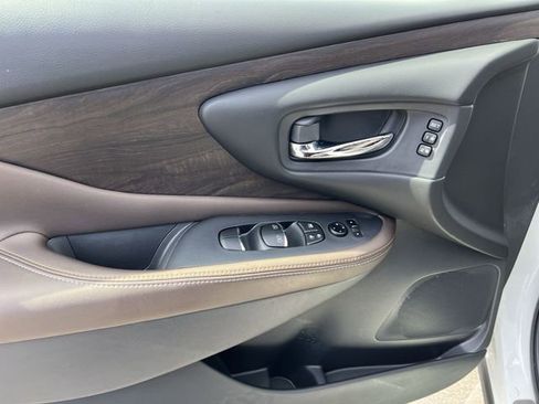 Used 2024 Nissan Murano Platinum w/ Cargo Package image 11