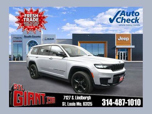 Certified 2021 Jeep Grand Cherokee L Laredo AWD/4WD image 1