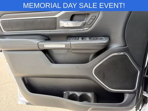 Used 2023 RAM 1500 Laramie AWD/4WD image 36