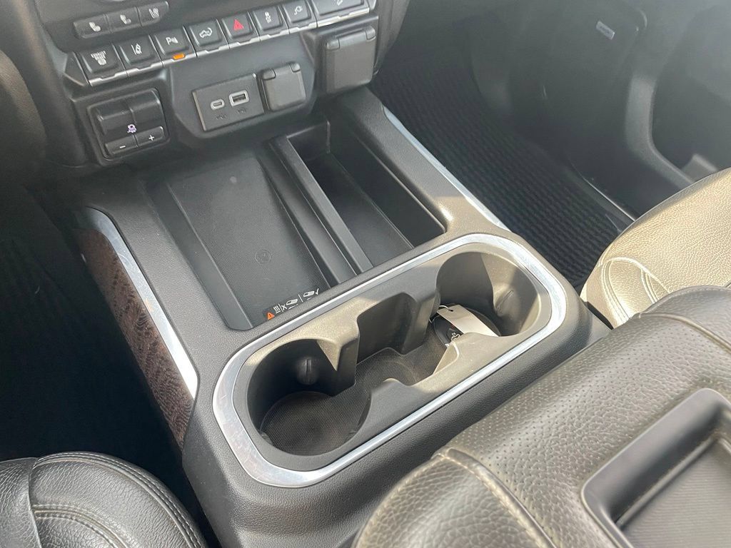 Used 2022 GMC Sierra 2500 Denali AWD/4WD image 18