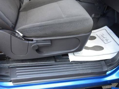 Used 2010 Ford Explorer Sport Trac XLT AWD/4WD image 29