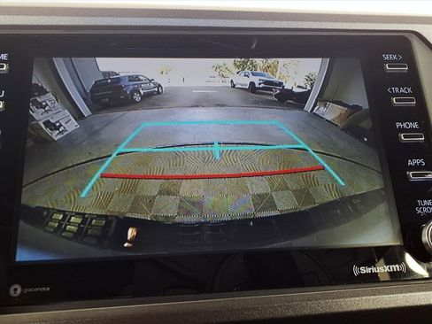 Used 2023 Toyota Tacoma TRD Off-Road image 15