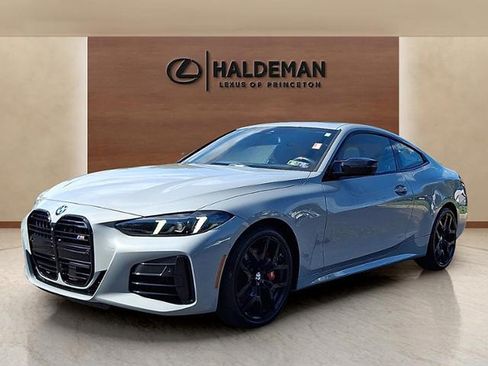 Used 2025 BMW 440i xDrive Coupe w/ Premium Package AWD/4WD image 3