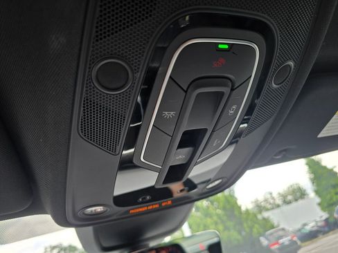 Used 2024 Audi A6 Premium Plus image 46