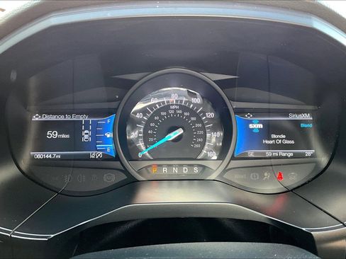 Used 2022 Ford Edge SE w/ Black Appearance Package image 24