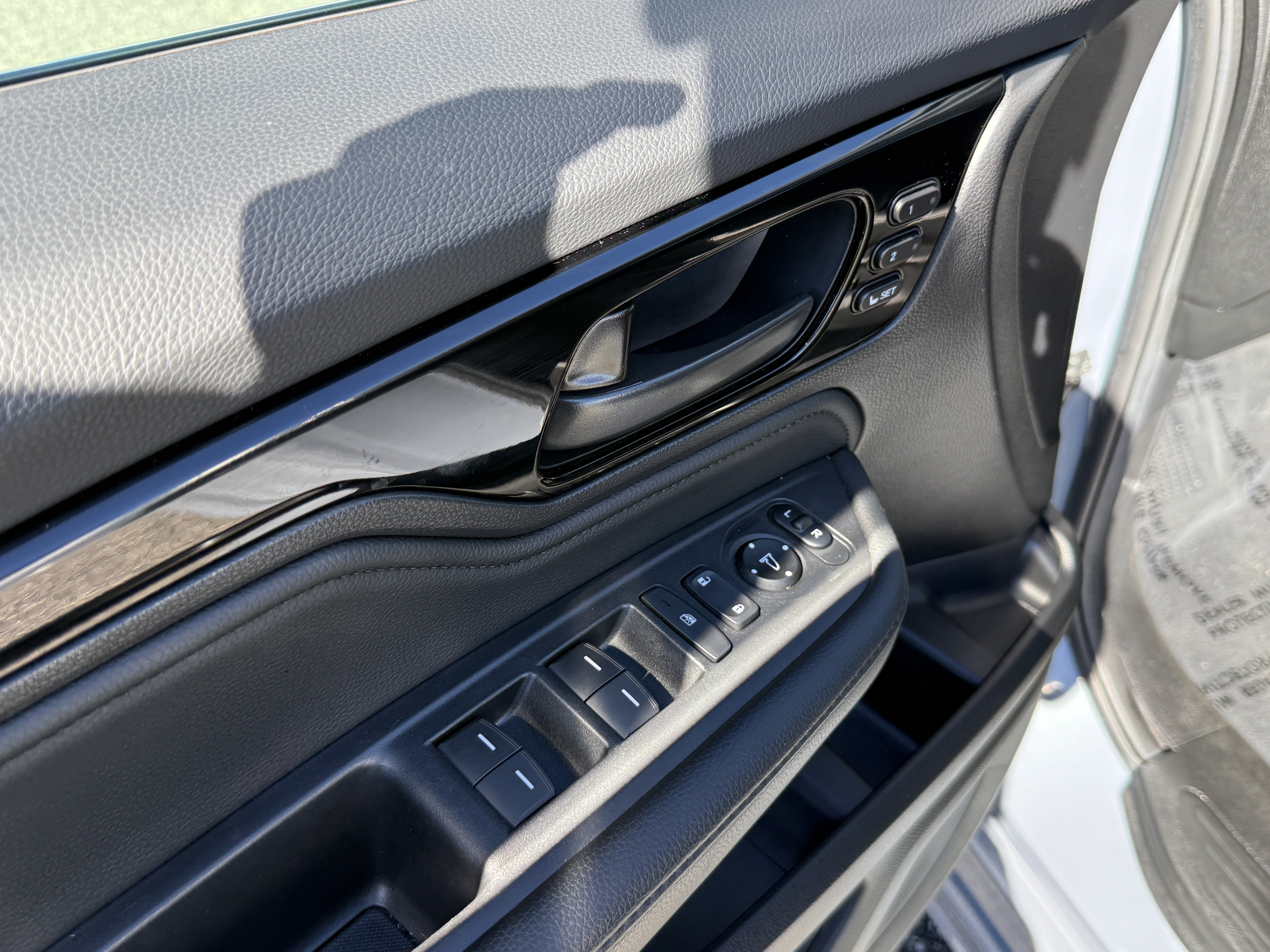 Used 2025 Honda Odyssey Touring image 15