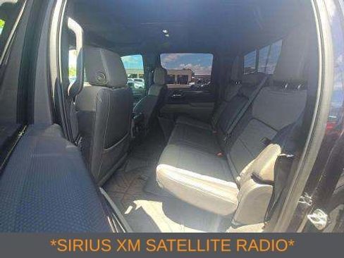 Used 2023 Chevrolet Silverado 1500 ZR2 w/ Technology Package AWD/4WD image 7