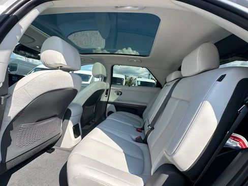 Used 2025 Hyundai Ioniq 5 Limited AWD/4WD image 16