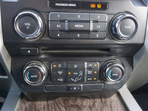 Used 2017 Ford F350 Lariat w/ Chrome Package AWD/4WD image 25