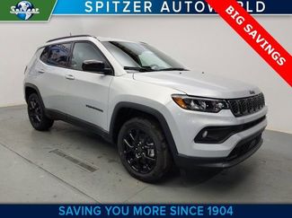 New 2025 Jeep Compass Latitude w/ Altitude Special Edition image 1