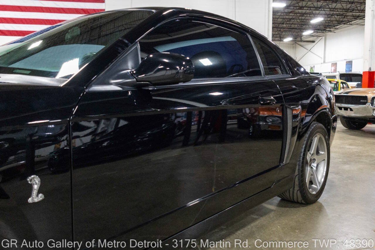 Used 2003 Ford Mustang Cobra RWD image 21