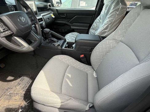 New 2026 Toyota Tacoma SR5 AWD/4WD image 5