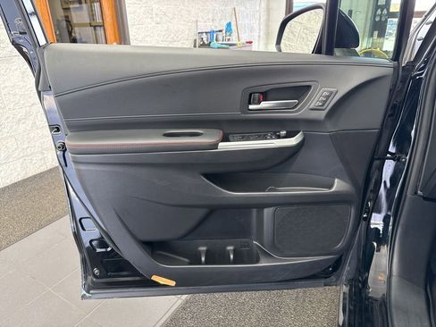 Certified 2025 Toyota Sienna XSE w/ XSE Premium Package image 36