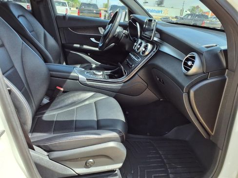 Used 2018 Mercedes-Benz GLC 300 image 18