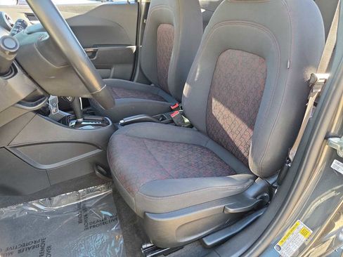Used 2017 Chevrolet Sonic LT image 17