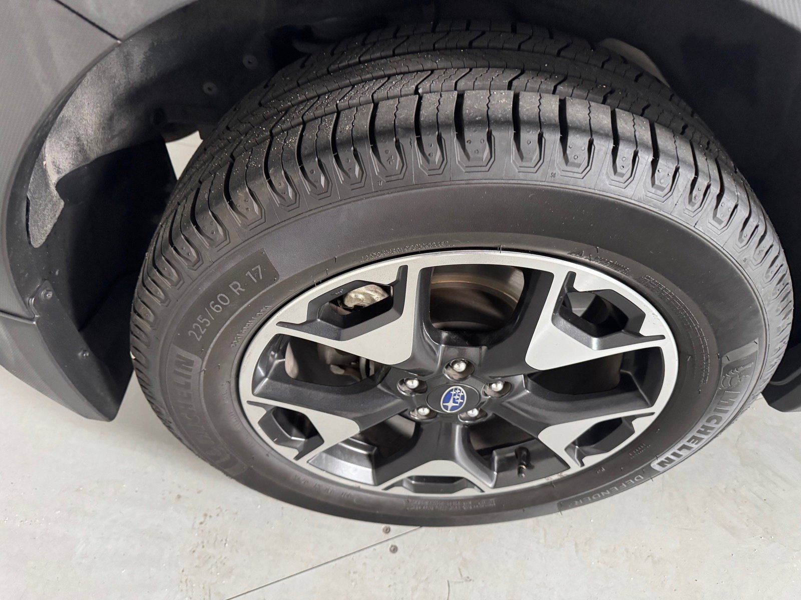 Used 2019 Subaru Crosstrek 2.0i Premium AWD/4WD image 11
