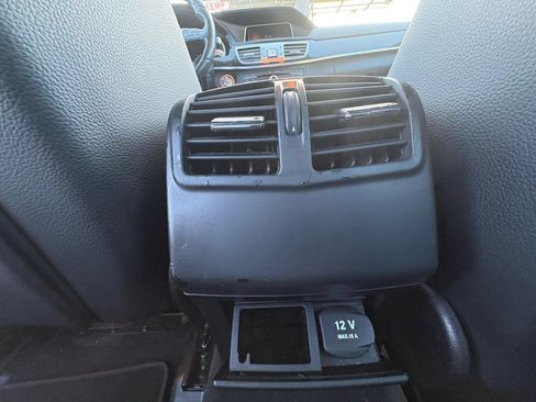 Used 2016 Mercedes-Benz E 350 Sedan w/ Premium Package image 20