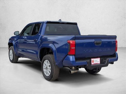 Used 2025 Toyota Tacoma SR5 image 8