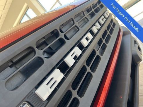 Used 2024 Ford Bronco Black Diamond AWD/4WD image 39