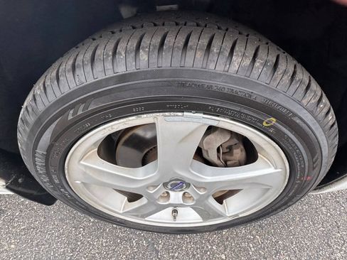 Used 2012 Volvo S60 T5 w/ Multimedia Pkg FWD image 42