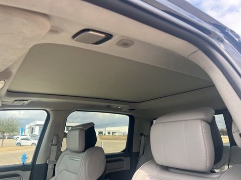 Used 2025 RAM 1500 Tungsten w/ Towing Technology Group image 18