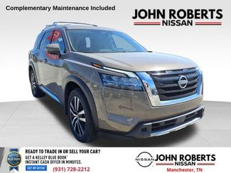Used 2024 Nissan Pathfinder Platinum FWD video 1