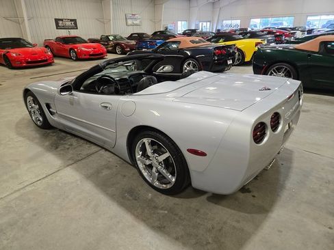 Used 1999 Chevrolet Corvette Convertible w/ Memory Pkg image 3