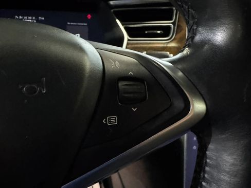 Used 2018 Tesla Model S 100D AWD/4WD image 23