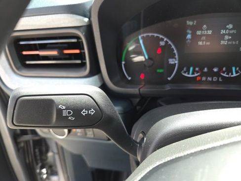 Used 2024 Ford Maverick XLT FWD image 33