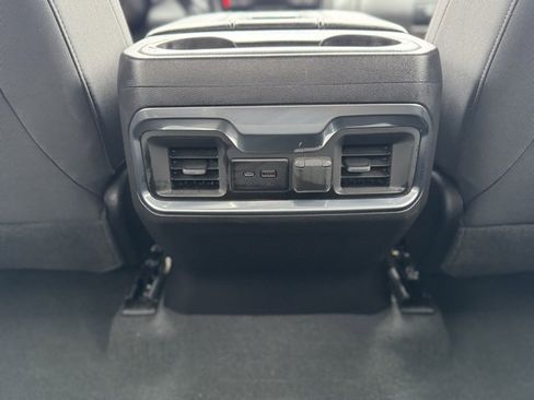 Used 2021 GMC Sierra 1500 Elevation w/ Preferred Package image 20