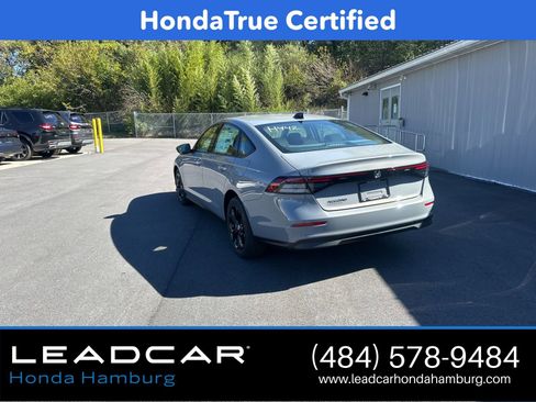 Used 2025 Honda Accord SE image 6