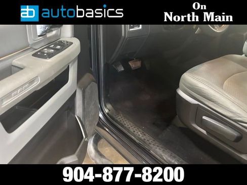 Used 2016 RAM 1500 Classic SLT image 25