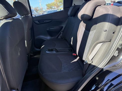 Used 2021 Chevrolet Spark LT image 10