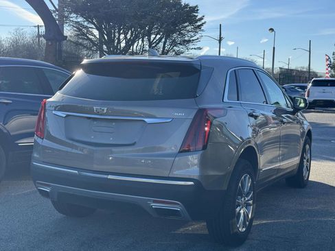 Certified 2023 Cadillac XT5 Premium Luxury image 6