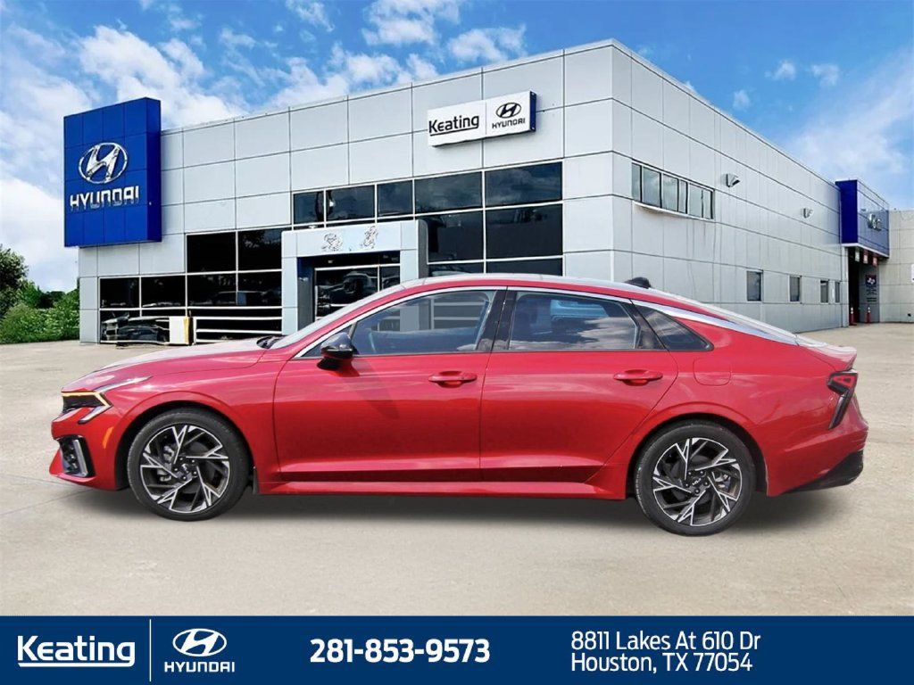 Used 2025 Kia K5 GT-Line w/ GT-Line Premium Package FWD image 8