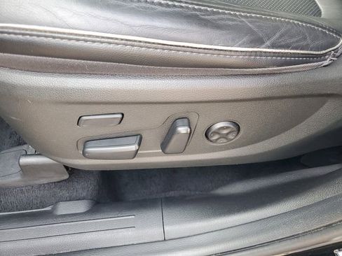 Used 2023 Hyundai Santa Fe Limited AWD/4WD image 7