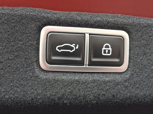 Certified 2025 Hyundai Sonata Limited FWD image 30