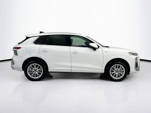 Certified 2026 Audi Q3 quattro 2.0T AWD/4WD image 4