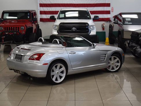 Used 2008 Chrysler Crossfire Limited image 22