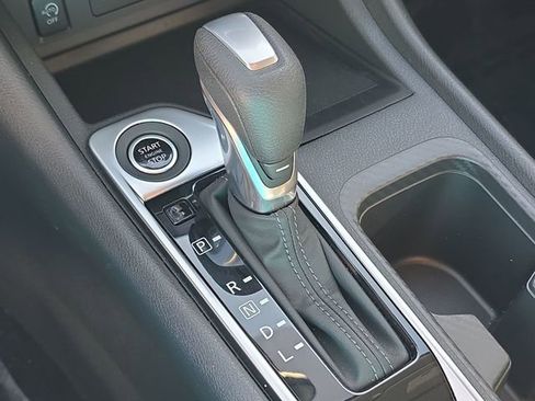 Used 2025 Nissan Sentra SV w/ All-Weather Package image 15