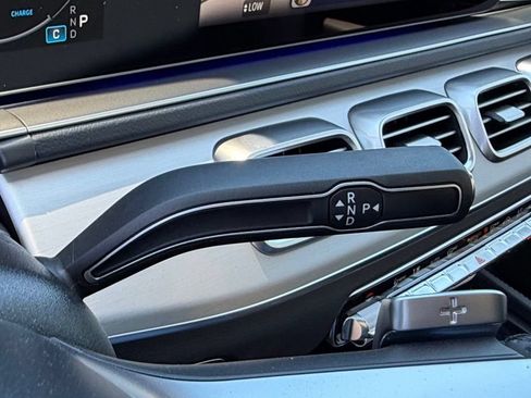New 2026 Mercedes-Benz GLS 450 4MATIC image 24