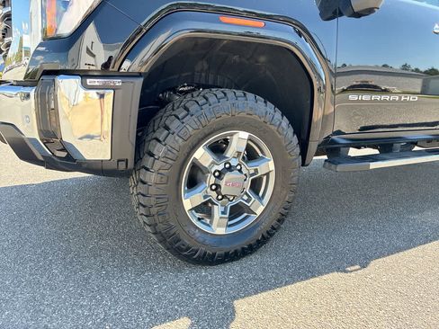 New 2026 GMC Sierra 2500 SLT w/ SLT Premium Package AWD/4WD image 33