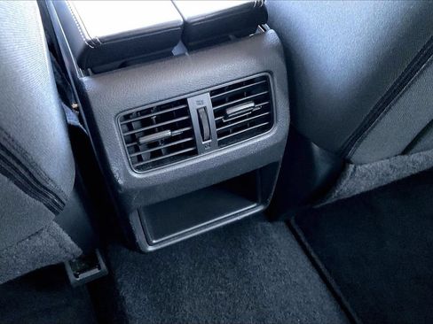 Used 2023 Nissan Rogue S FWD image 16