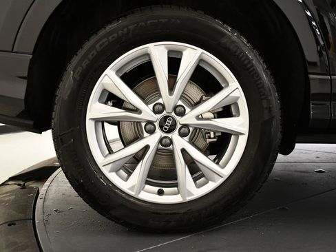 Certified 2025 Audi Q3 2.0T Premium Plus w/ Premium Plus Package image 16