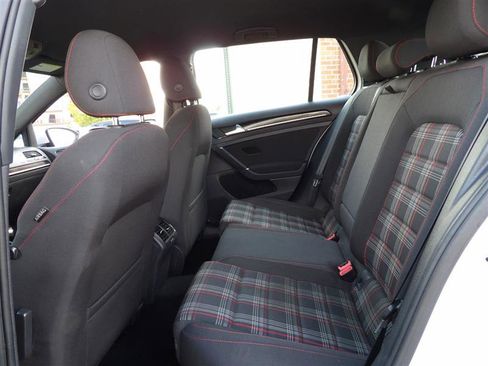 Used 2015 Volkswagen GTI S image 10