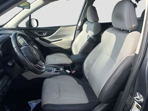 Used 2022 Subaru Forester Premium image 21